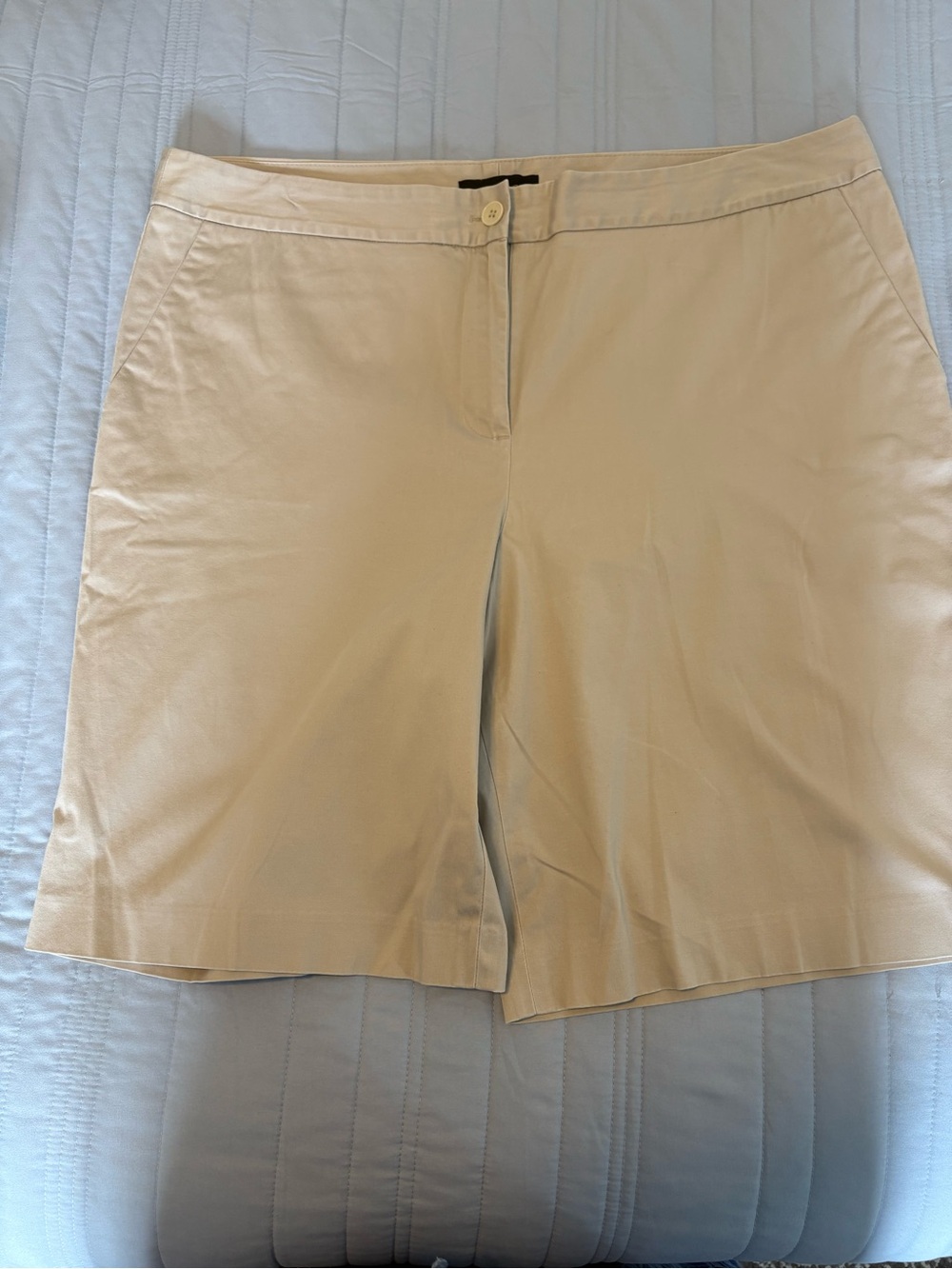 Talbots Women’s Khaki Casual Shorts